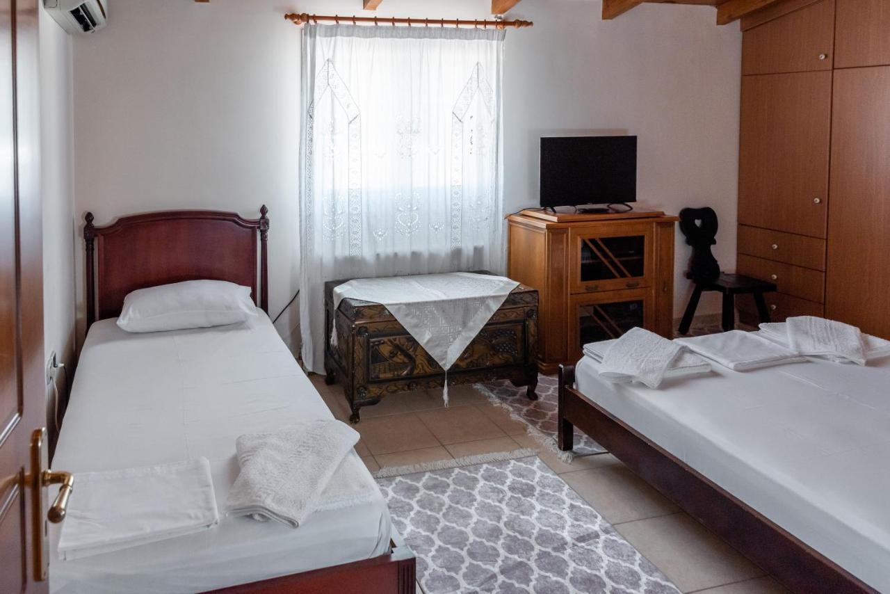 Kosta'S Apartments Vonitsa Luaran gambar